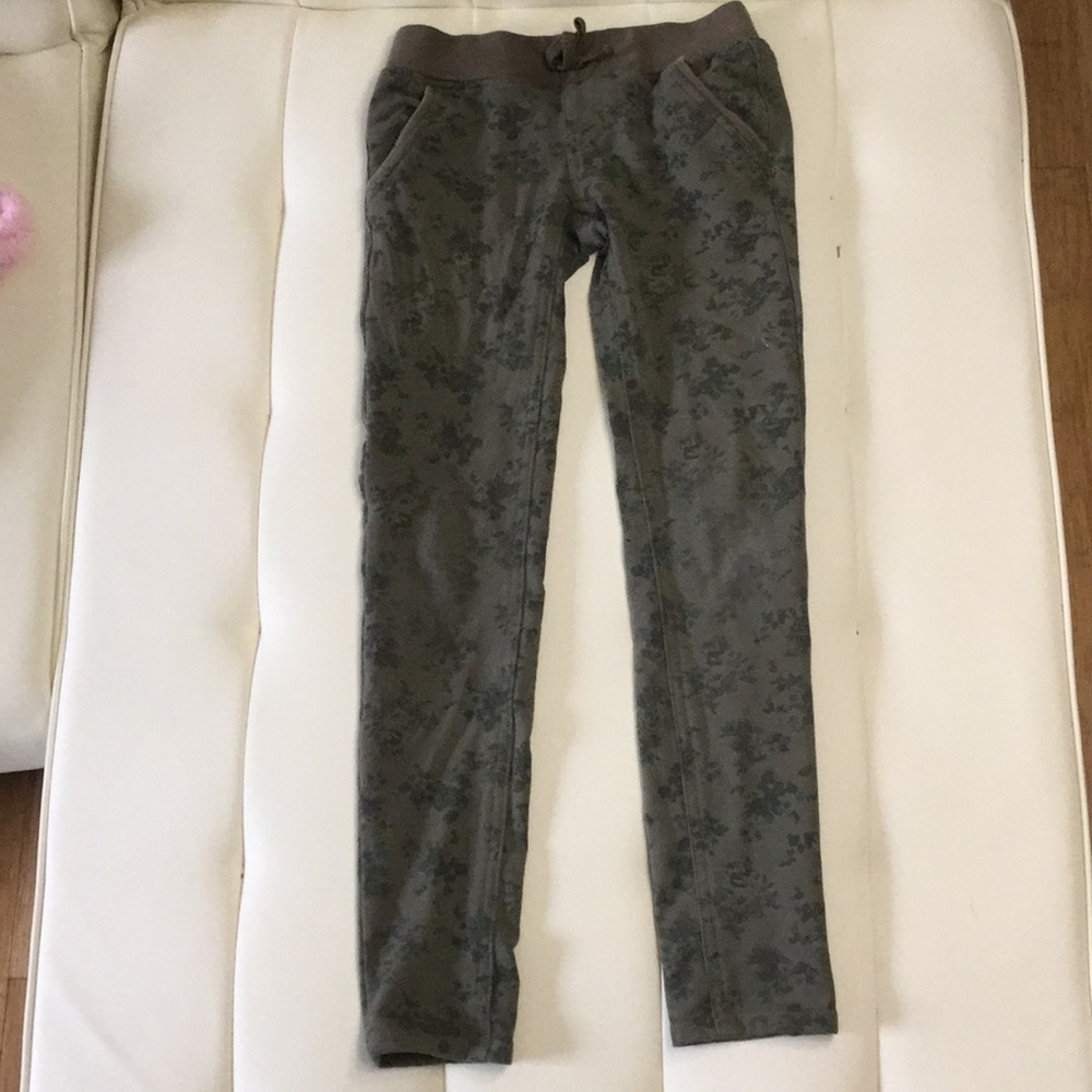 Green Pants with Floral Pattern